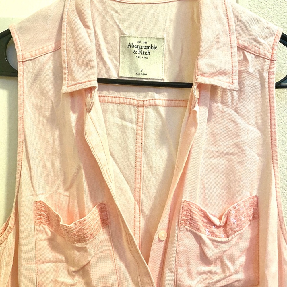 Abercrombie Light Pink Button Up Tank